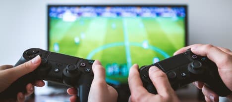 Tre gamingbolag gör företrädesemissioner