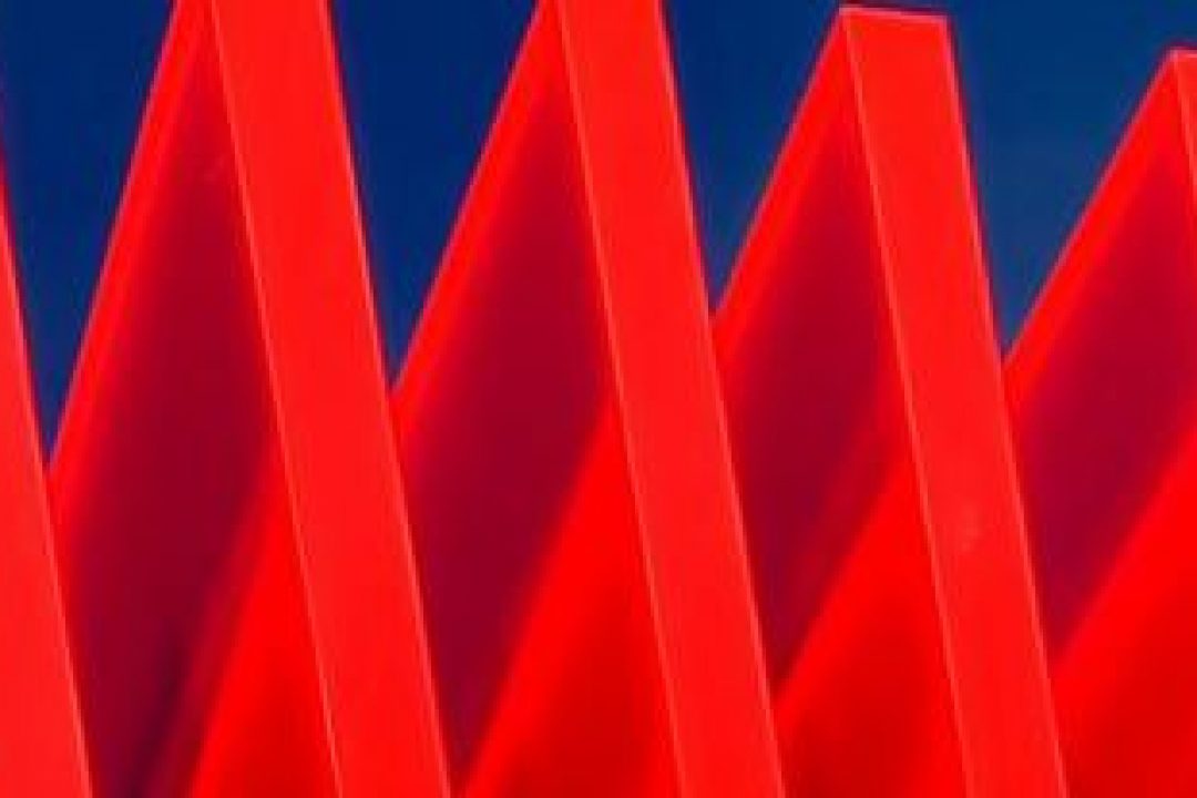 Analytiker rekommenderar att investerare avstår We aRe Spin Dye-noteringen