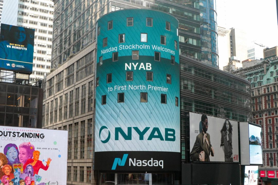 NYAB-noteringen på Nasdaq-skärmen i New York