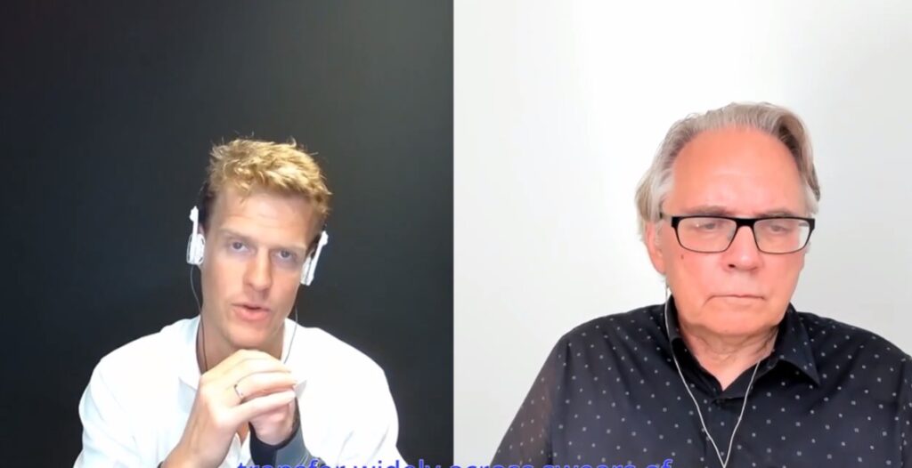 VD för K33 blir intervjuad